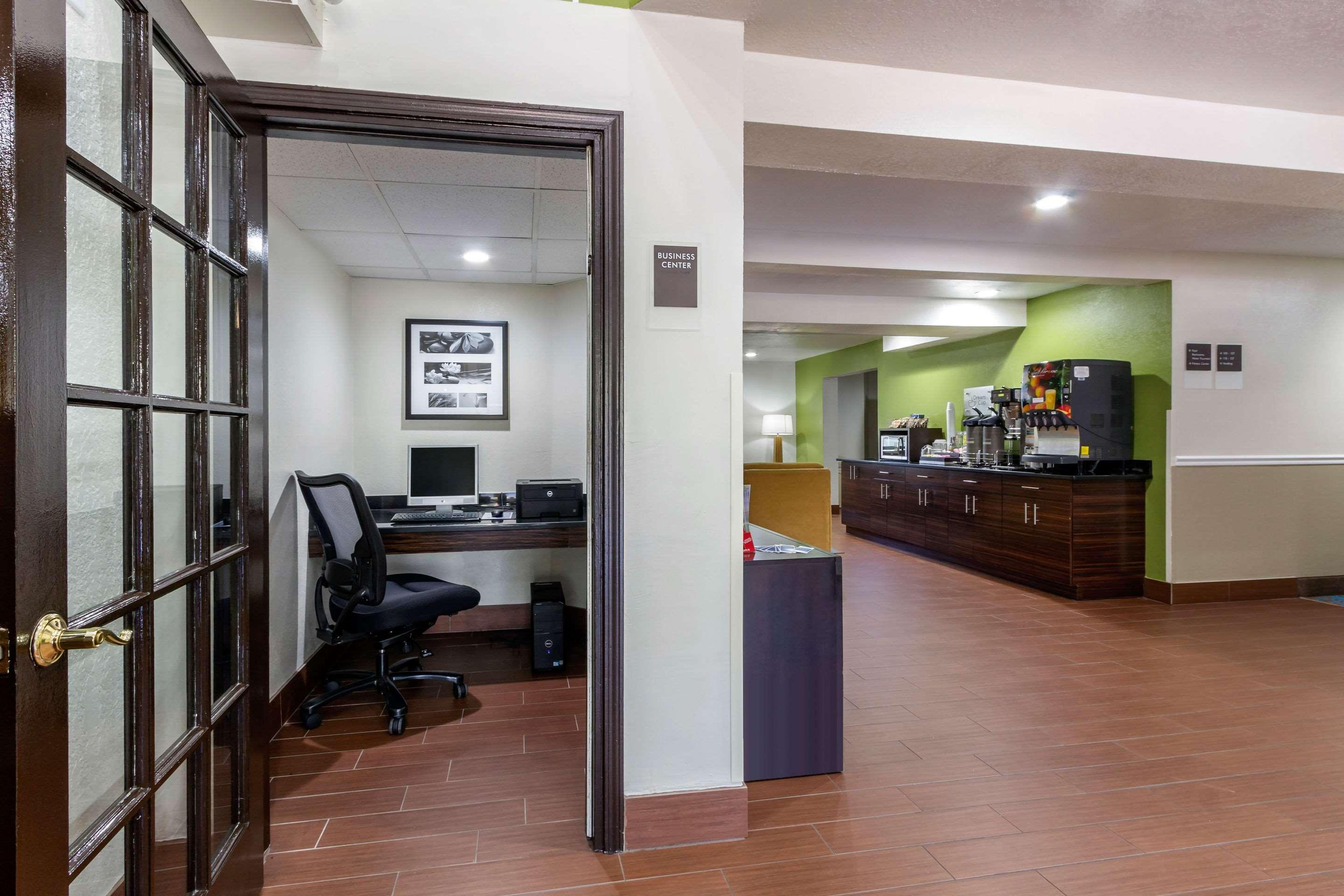 Sleep Inn Near Busch Gardens - Usf Temple Terrace Экстерьер фото